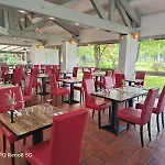 Hotel-restaurant La Belle Poule - Hotel 3*