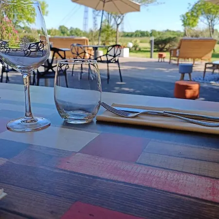 Hotel-restaurant La Belle Poule - Rochefort (Charente-Maritime)