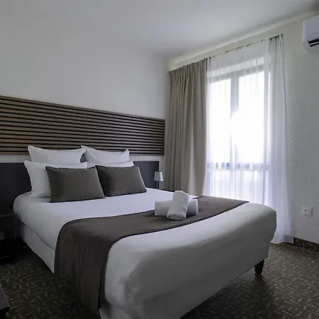 Hotel Hotel-restaurant La Belle Poule - 3*