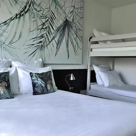 Otel Hotel-restaurant La Belle Poule - Rochefort (Charente-Maritime)