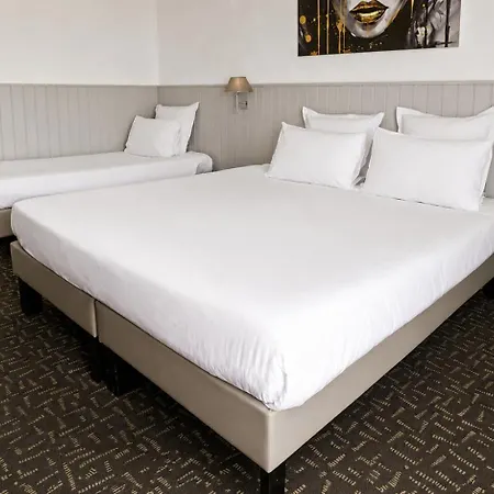 Otel Hotel-restaurant La Belle Poule - 3*