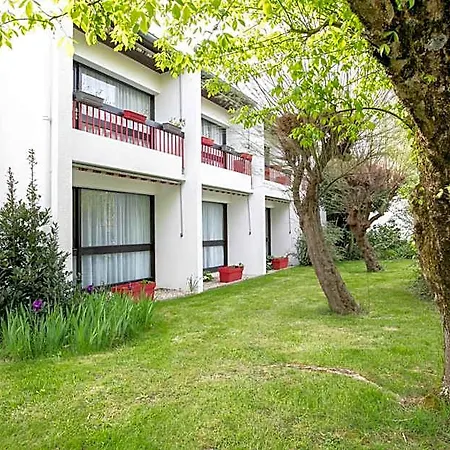 Hotel-restaurant La Belle Poule - Otel Rochefort (Charente-Maritime)