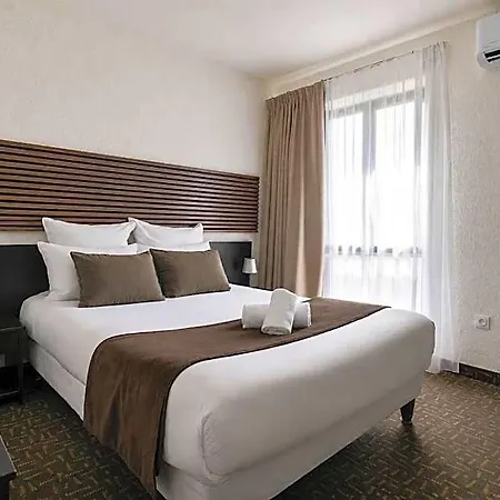 酒店 Hotel-restaurant La Belle Poule - 罗什福尔